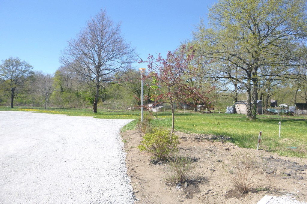 Aire d'accueil Camping-Cars de Bosmoreau-les-Mines — photo 2